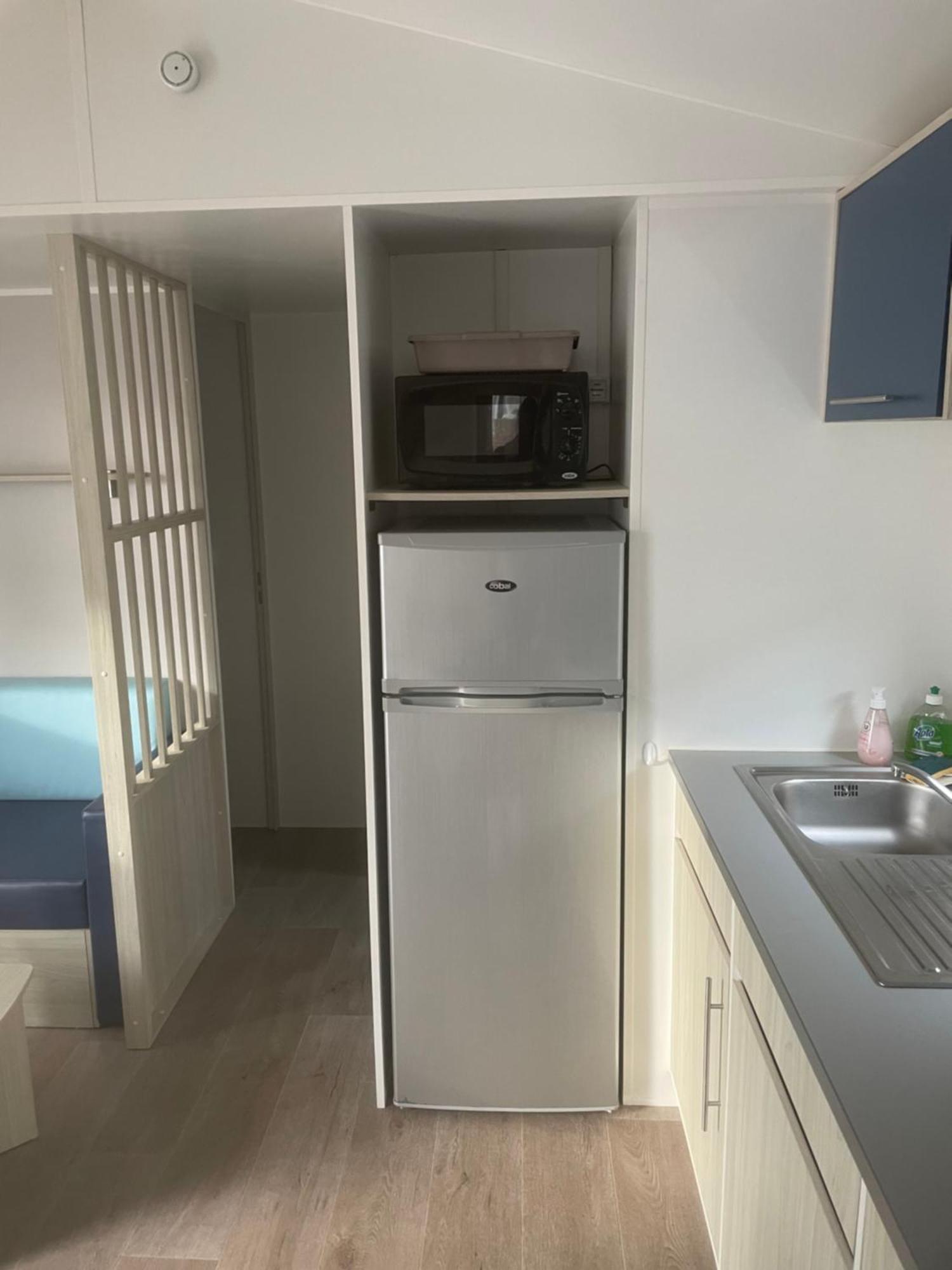 Mobil-Home Confort Tv Clim Narbonne-Plage Exterior photo