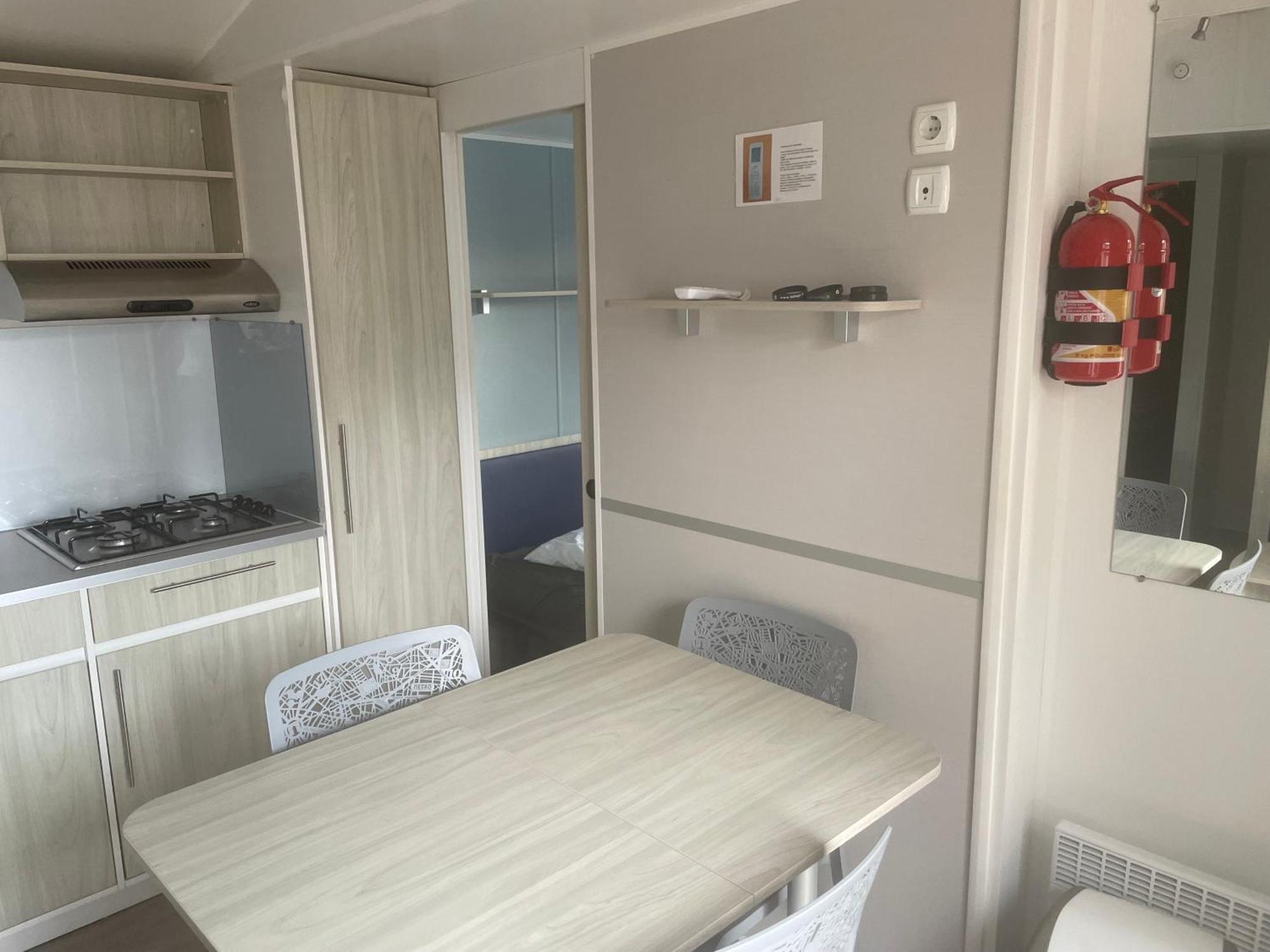 Mobil-Home Confort Tv Clim Narbonne-Plage Exterior photo